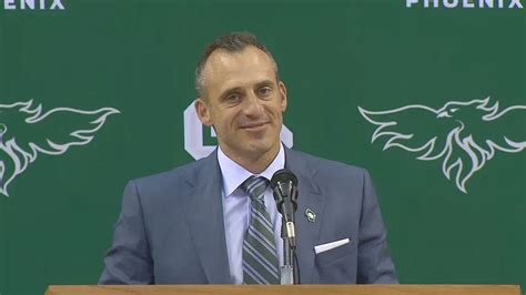 University of green bay men's basketball - GREEN BAY, Wis. (WFRV) – When the University of Wisconsin-Green Bay announced the firing of former men’s basketball head coach Will Ryan a year ago, it was evident that the program needed to ...